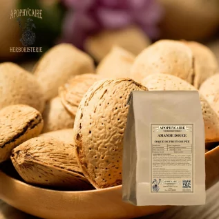 tisane Amande coque coupée