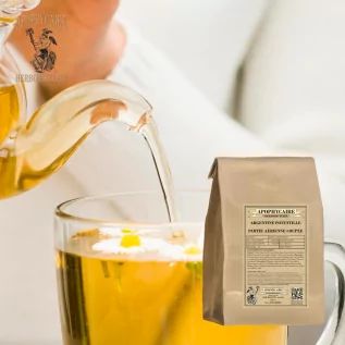 Potentilla argentina apreciada en infusión dulce.